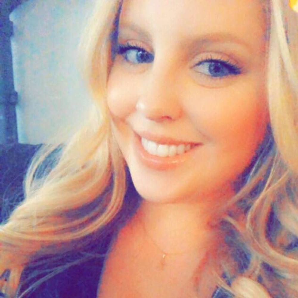 Meet your Posher, Leah